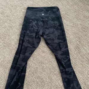 Lululemon Align cropped camo leggings